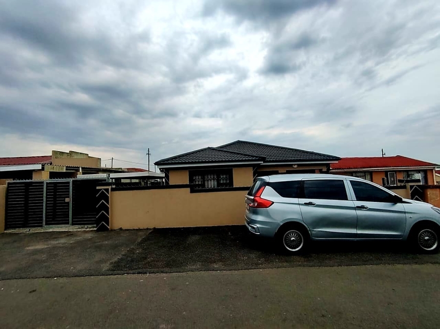 3 Bedroom Property for Sale in Mdantsane Nu 17 Eastern Cape